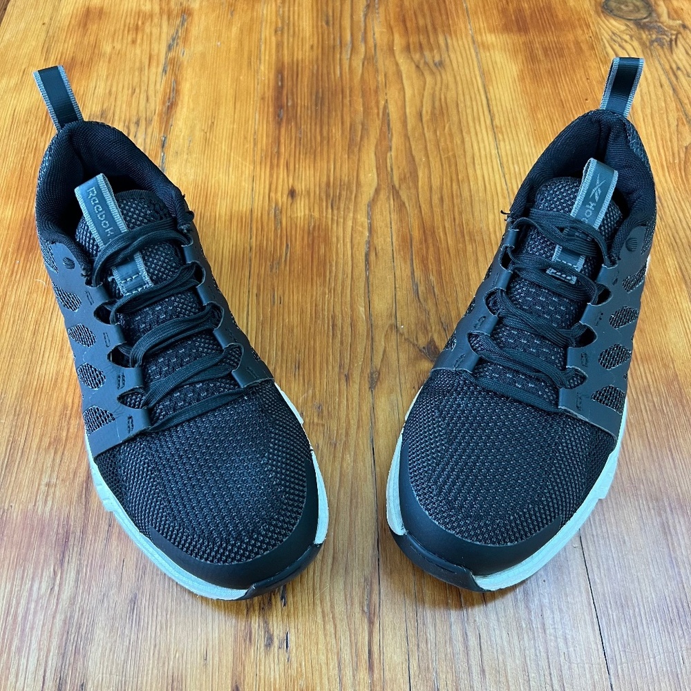 NWOT Reebok Womens Flexweave Work Sneaker Size‎ 8 Wide